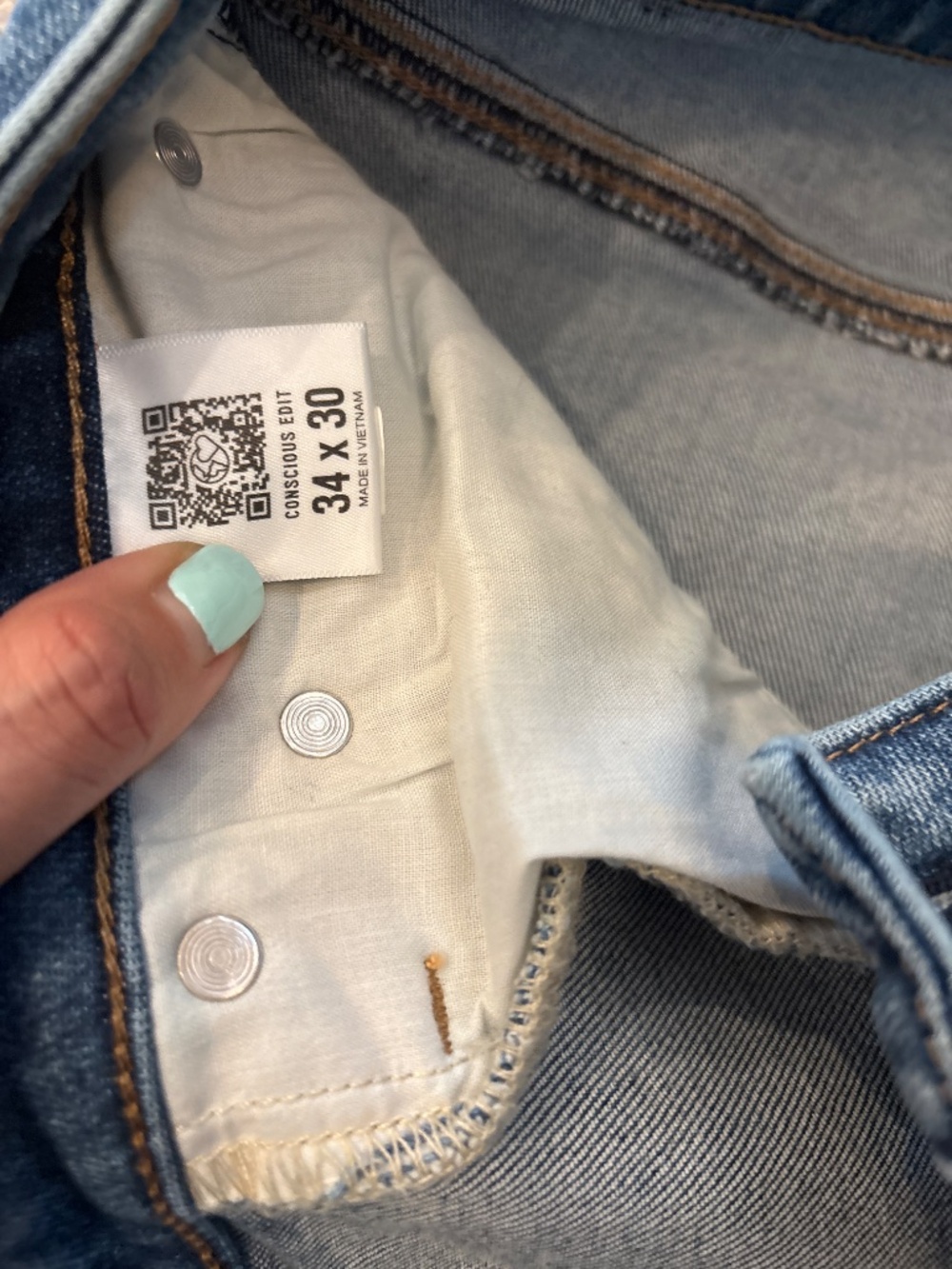 Light jeans - Picture 2 of 3